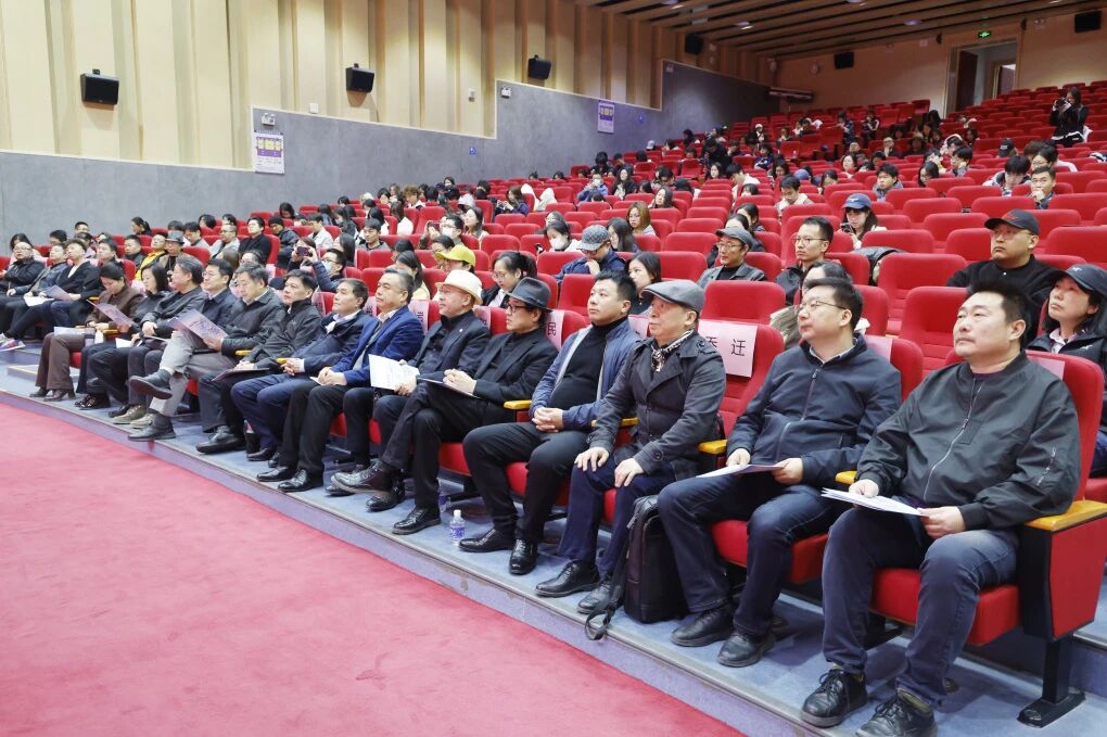 2025“公共艺术赋能城市更新”典型案例征集成果交流会在sunbet申搏官方网站召开